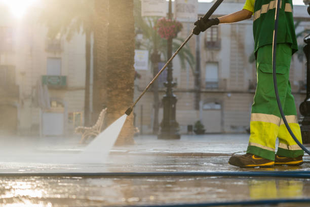 Best Concrete Pressure Washing  in Hill City, KS